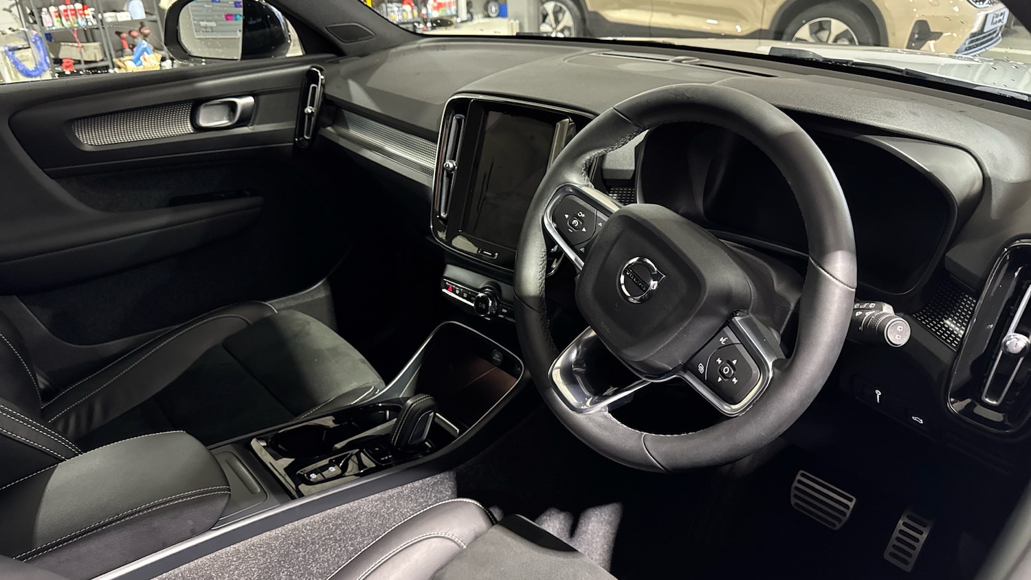 Used Volvo XC40 2021 for sale - 76807378: Photo 15