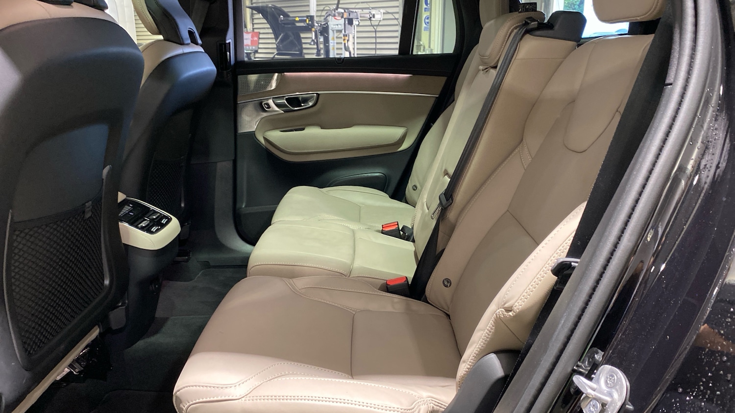 Used Volvo XC90 2025 for sale - 76542751: Photo 10