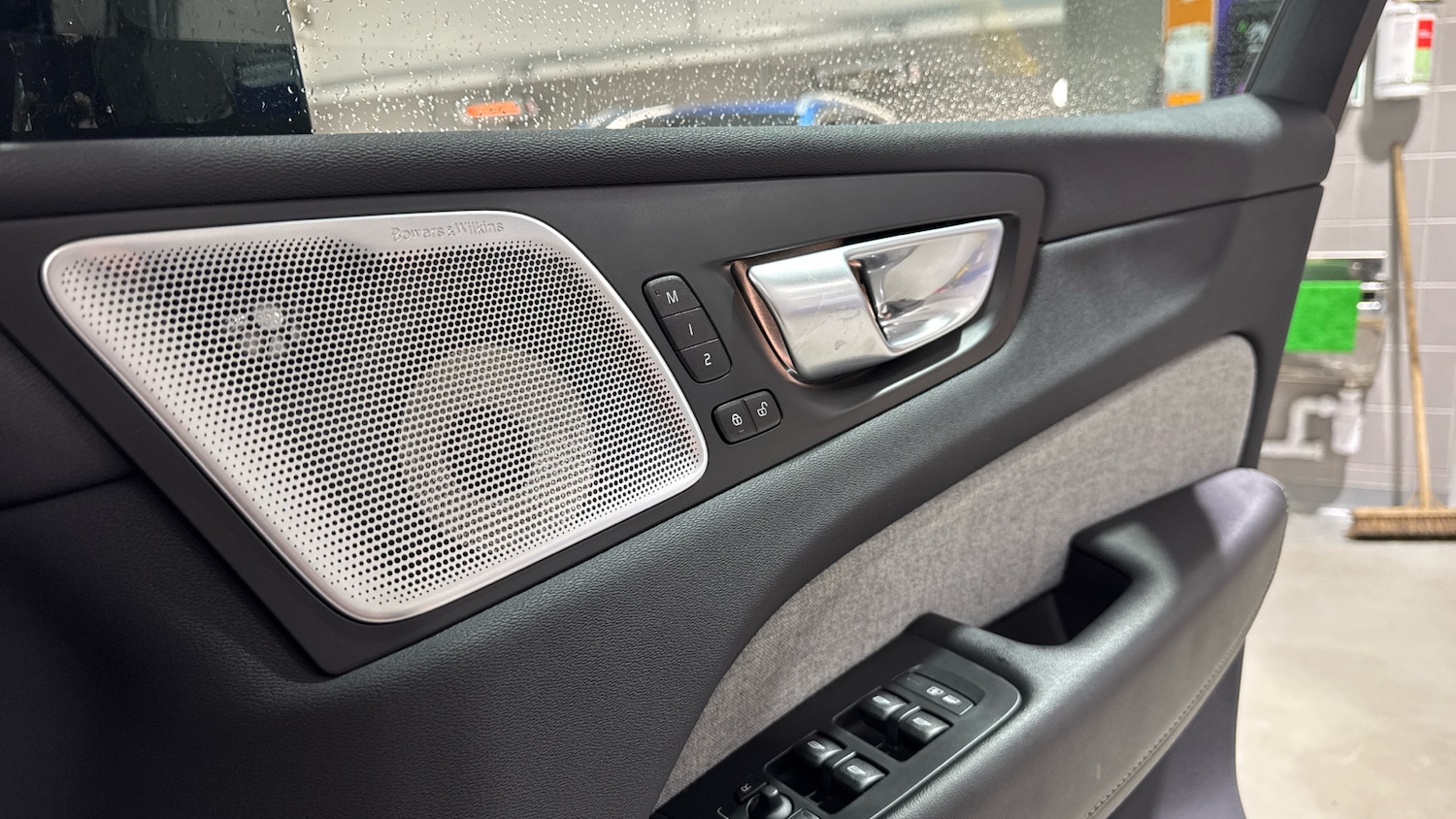 Used Volvo XC60 2023 for sale - 76974146: Photo 18