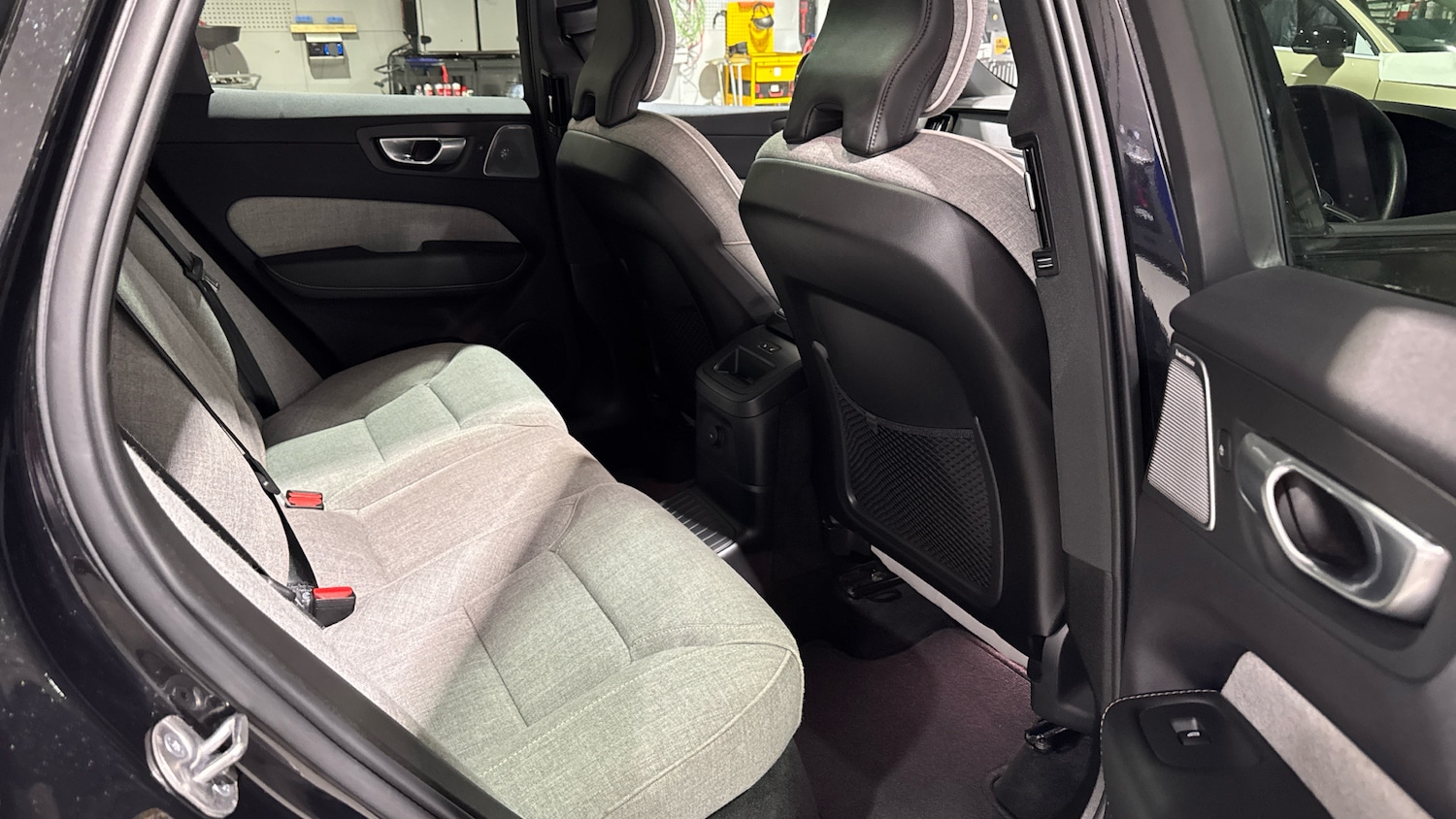 Used Volvo XC60 2023 for sale - 76974146: Photo 6