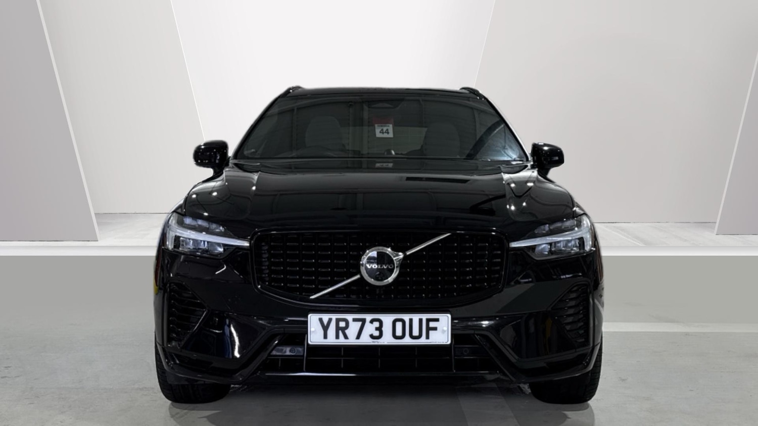 Used Volvo XC60 2023 for sale - 76974146: Photo 8