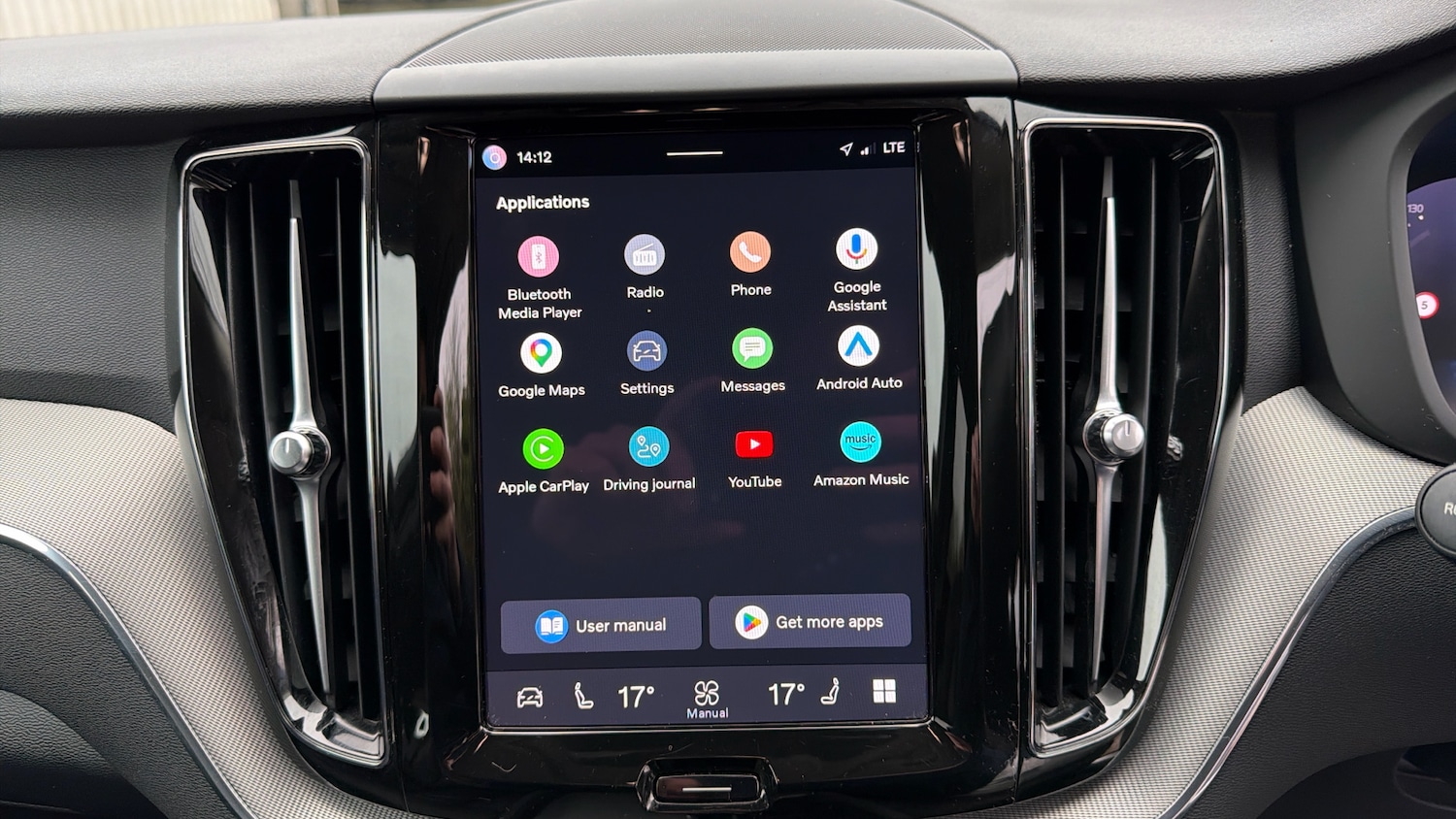 Used Volvo XC60 2023 for sale - 78177405: Photo 12