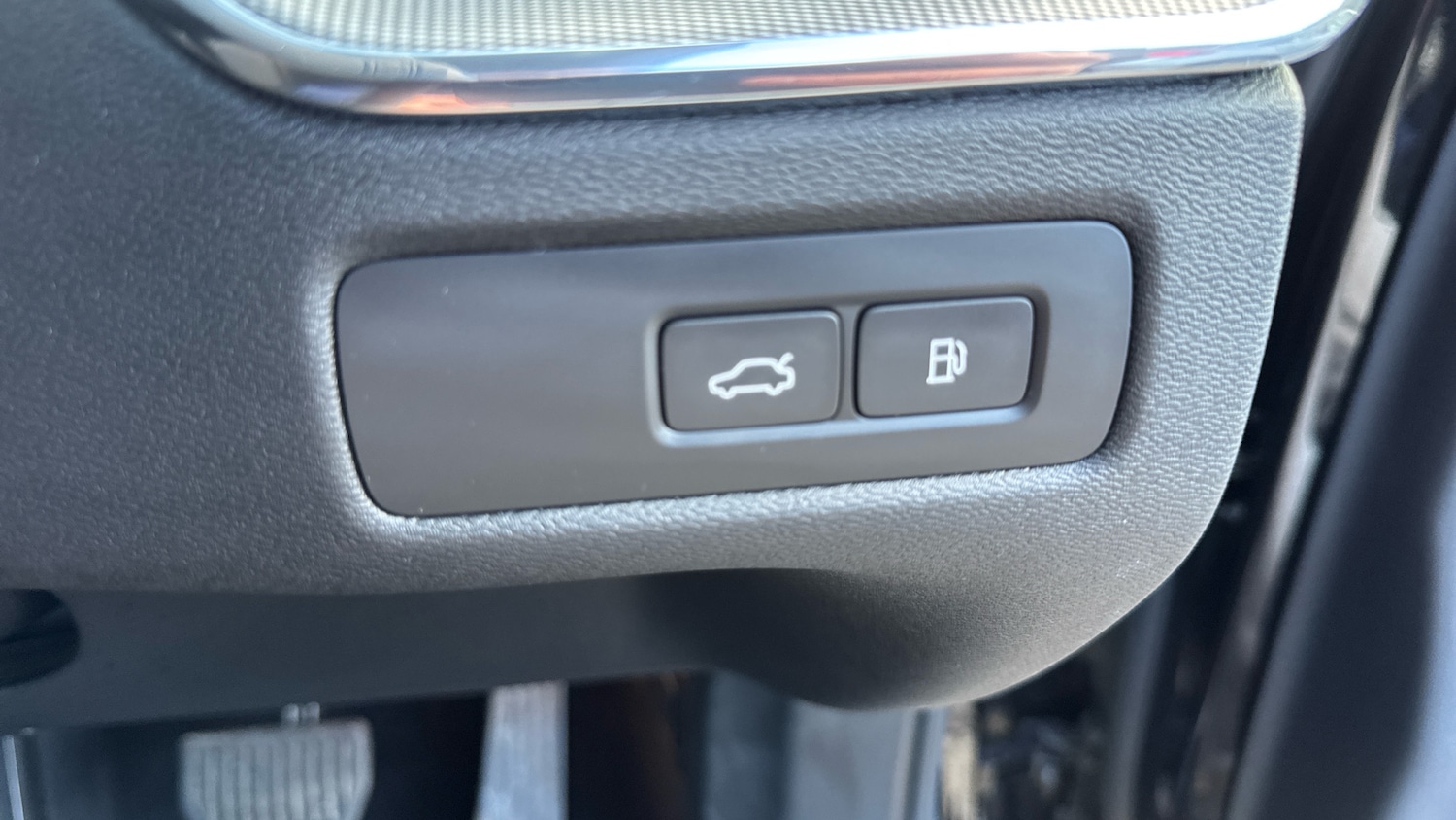 Used Volvo XC60 2023 for sale - 77063826: Photo 24