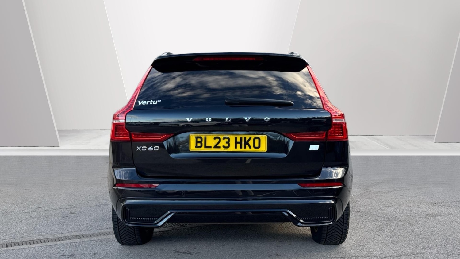 Used Volvo XC60 2023 for sale - 77063826: Photo 7