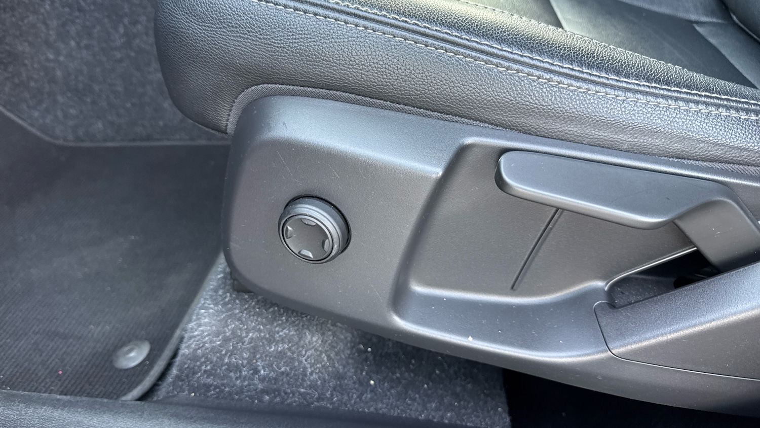 Used Volvo XC40 2020 for sale - 77370492: Photo 22