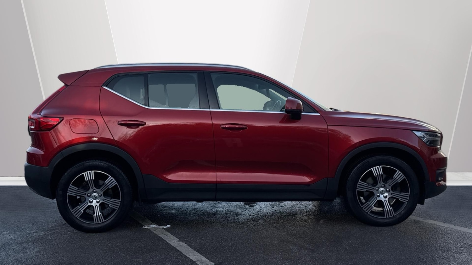 Used Volvo XC40 2020 for sale - 77370492: Photo 3