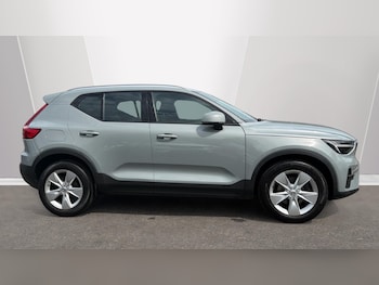 Used Volvo XC40 2023 for sale - 79429492: Photo