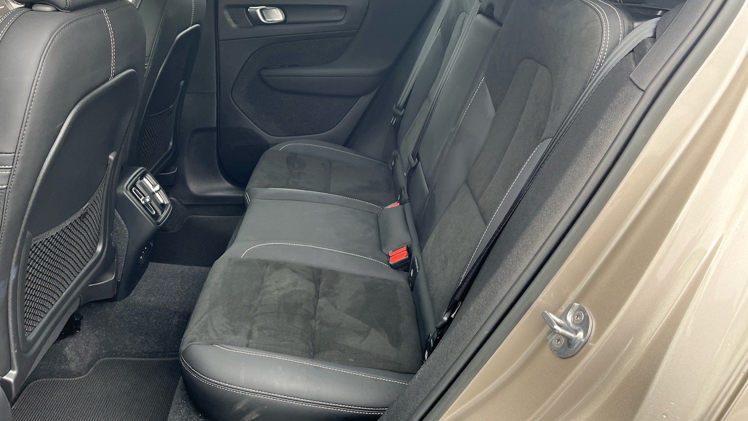 Used Volvo XC40 2022 for sale - 77113262: Photo 10