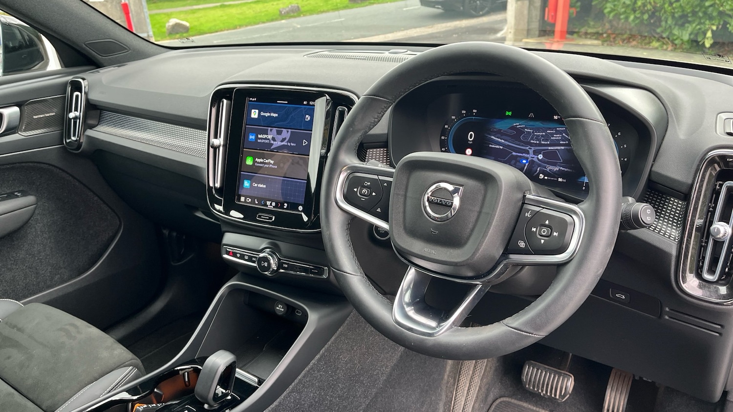 Used Volvo XC40 2022 for sale - 77113262: Photo 5