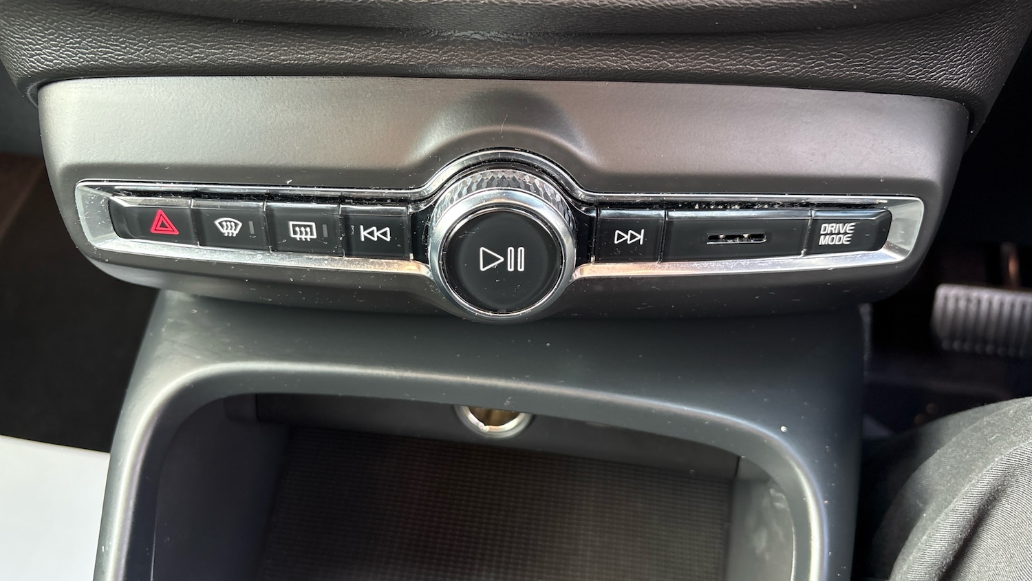 Used Volvo XC40 2021 for sale - 77417340: Photo 28