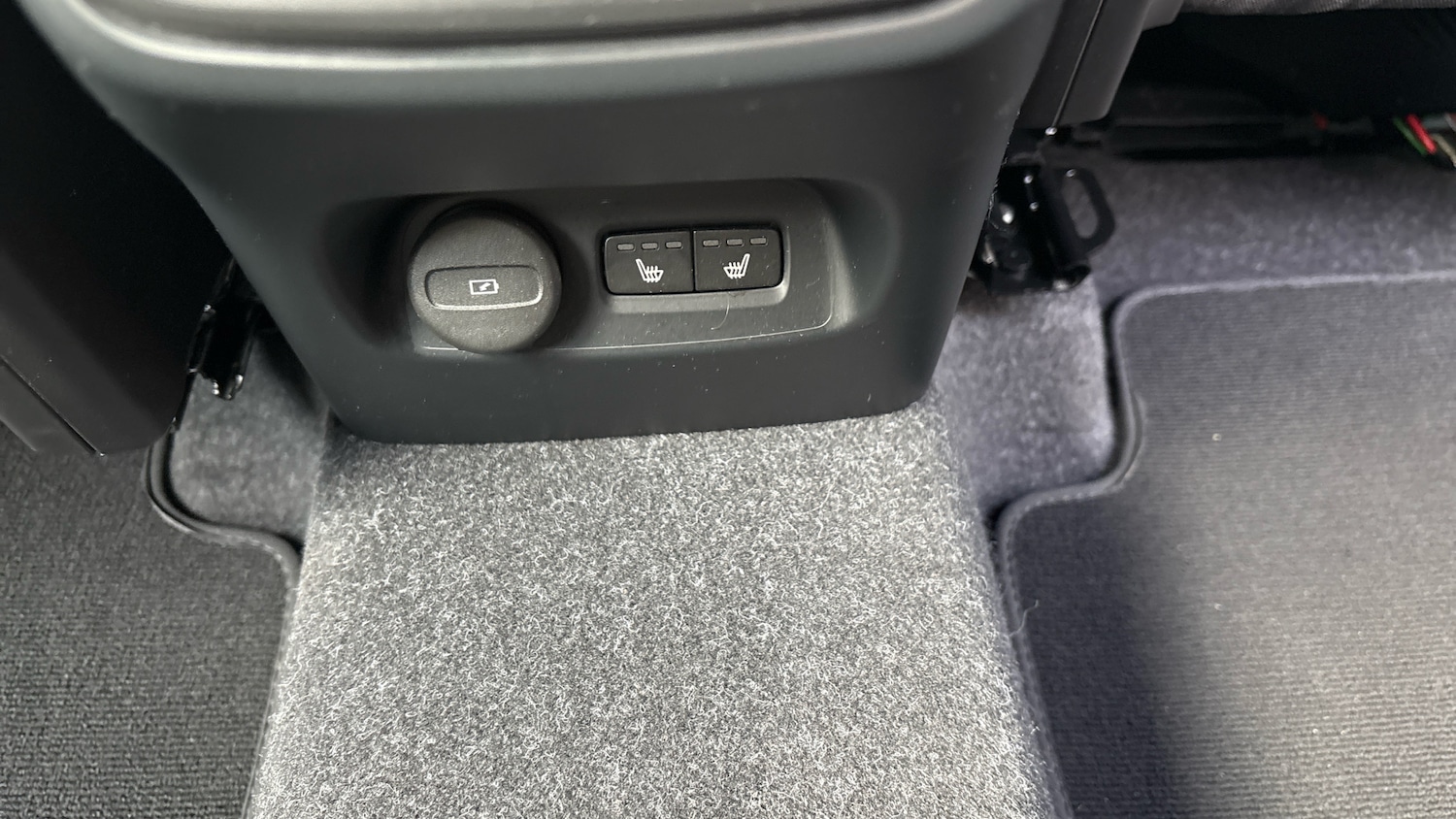 Used Volvo XC40 2021 for sale - 77417340: Photo 45