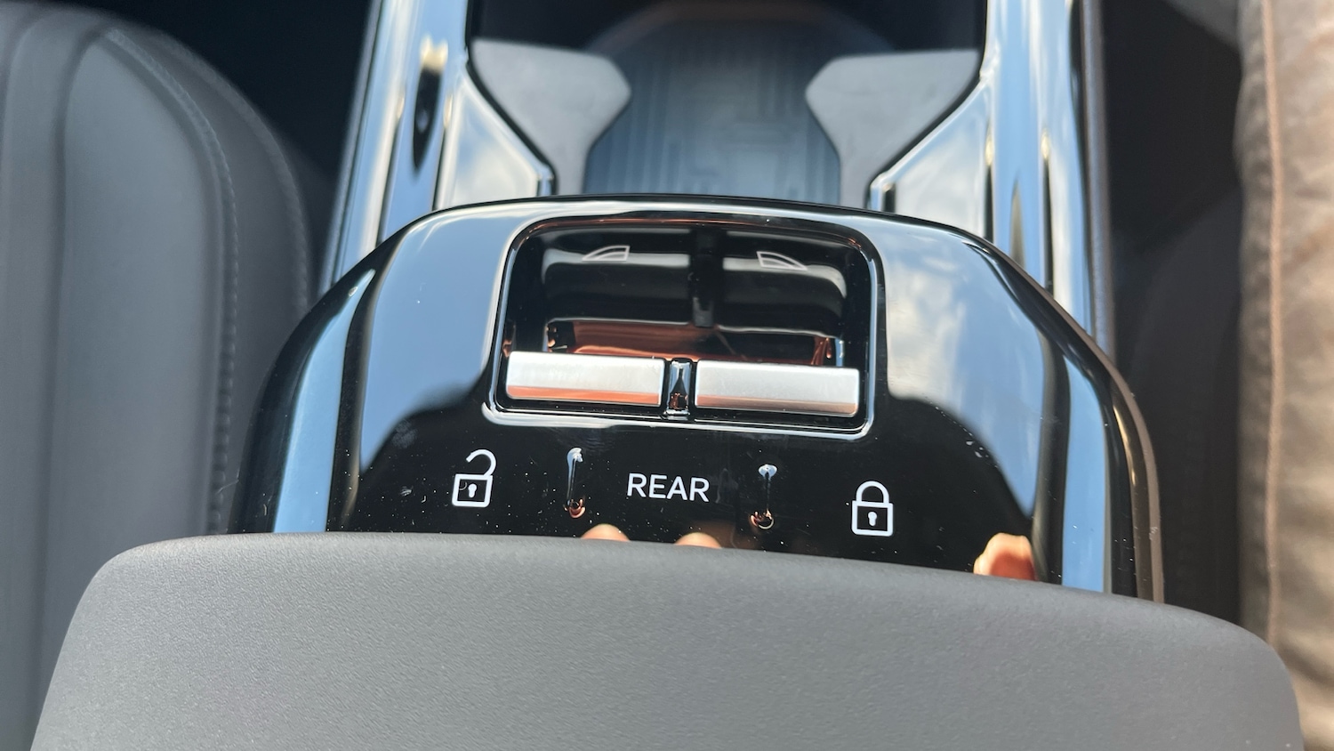 Used Volvo EX30 2025 for sale - 77493175: Photo 15