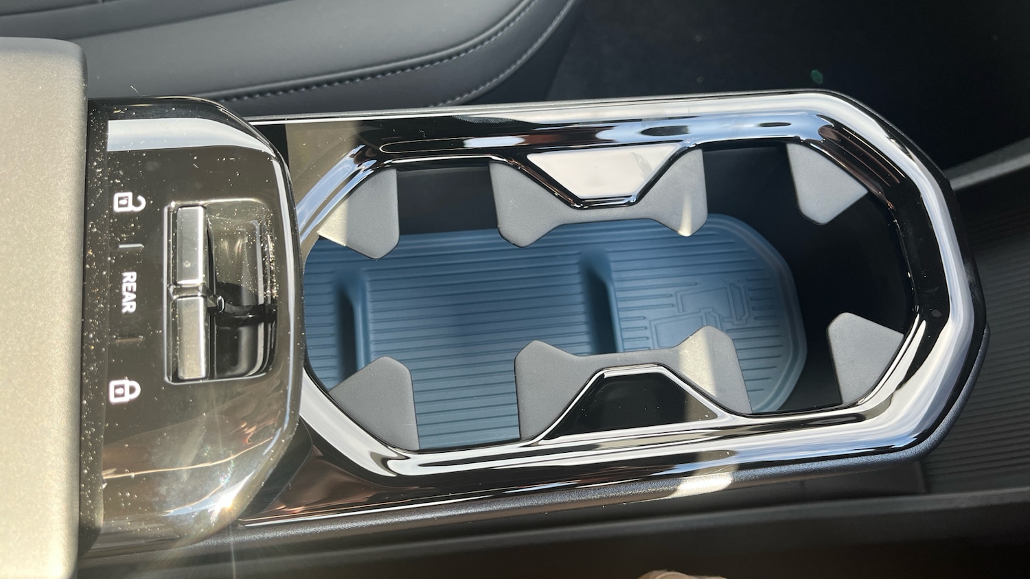 Used Volvo EX30 2025 for sale - 77493175: Photo 28