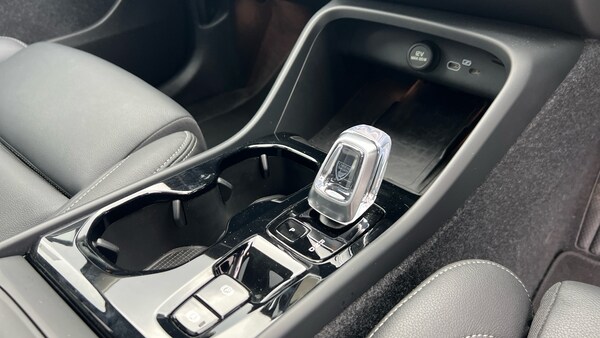 Used Volvo XC40 2025 for sale - 76205940: Photo 14