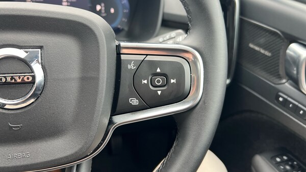Used Volvo XC40 2025 for sale - 76205940: Photo 19