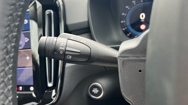 Used Volvo XC40 2025 for sale - 76205940: Photo 24