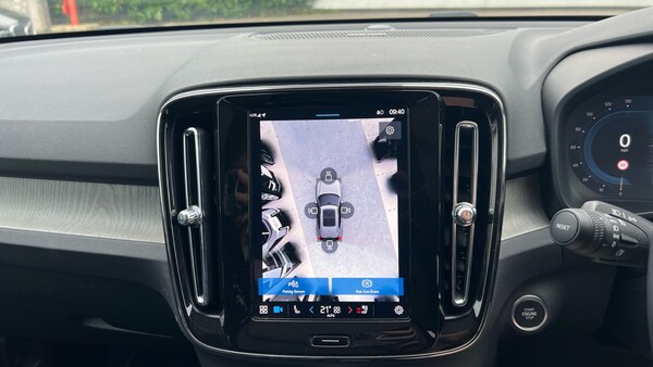 Used Volvo XC40 2025 for sale - 76205940: Photo 32