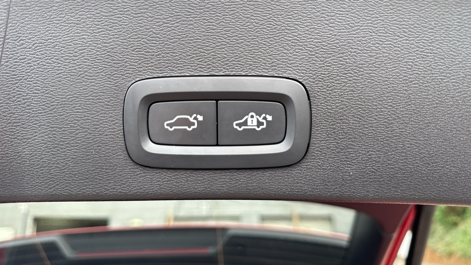 Used Volvo XC40 2023 for sale - 76683963: Photo 16