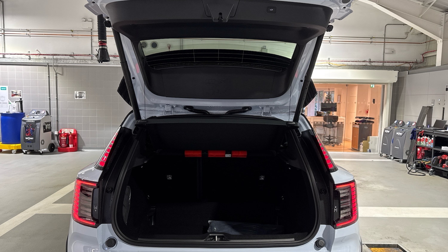 Used Volvo EX30 2025 for sale - 77493190: Photo 13