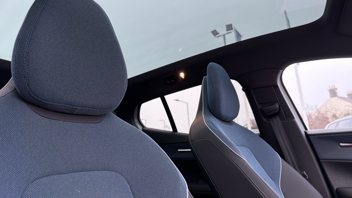 Used Volvo EX30 2025 for sale - 77830393: Photo 30