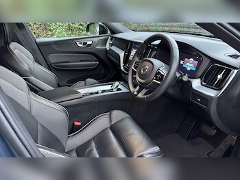 Used Volvo XC60 2022 for sale - 77228099: Photo