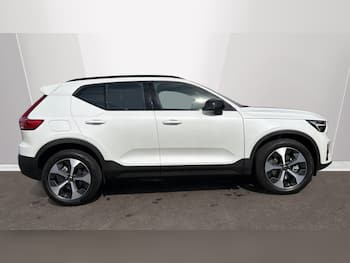 Used Volvo XC40 2026 for sale - 79655978: Photo