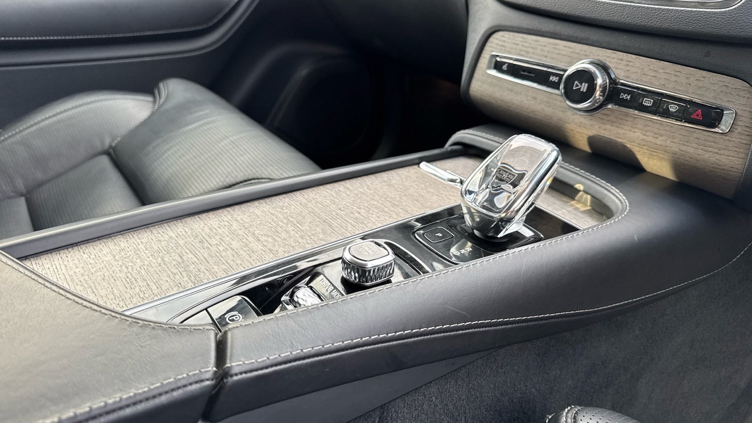 Used Volvo XC90 2020 for sale - 77022725: Photo 25