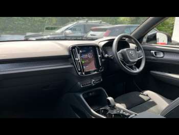 Used Volvo XC40 2024 for sale - 75145555: Photo