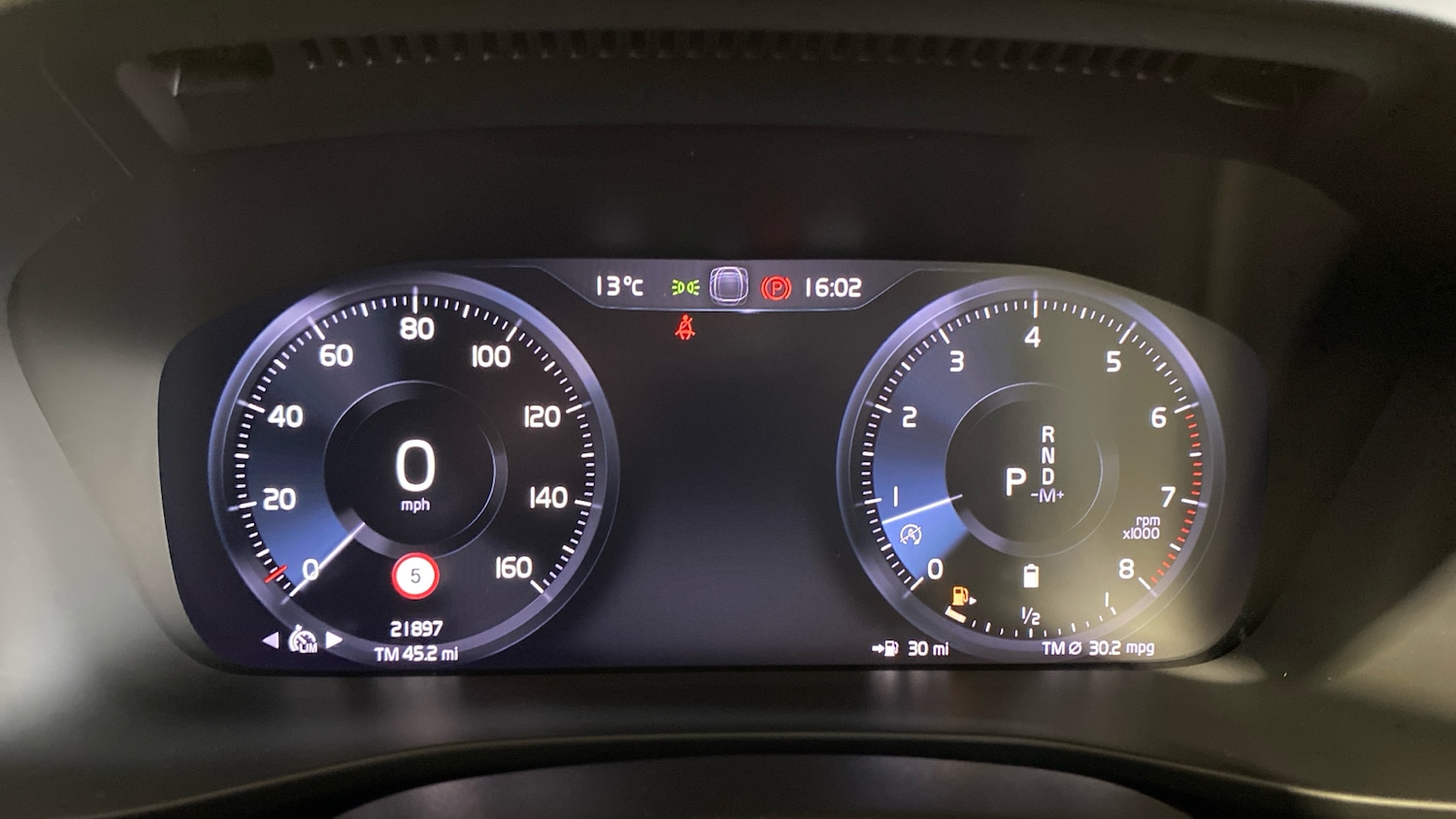 Used Volvo XC40 2021 for sale - 76545185: Photo 11