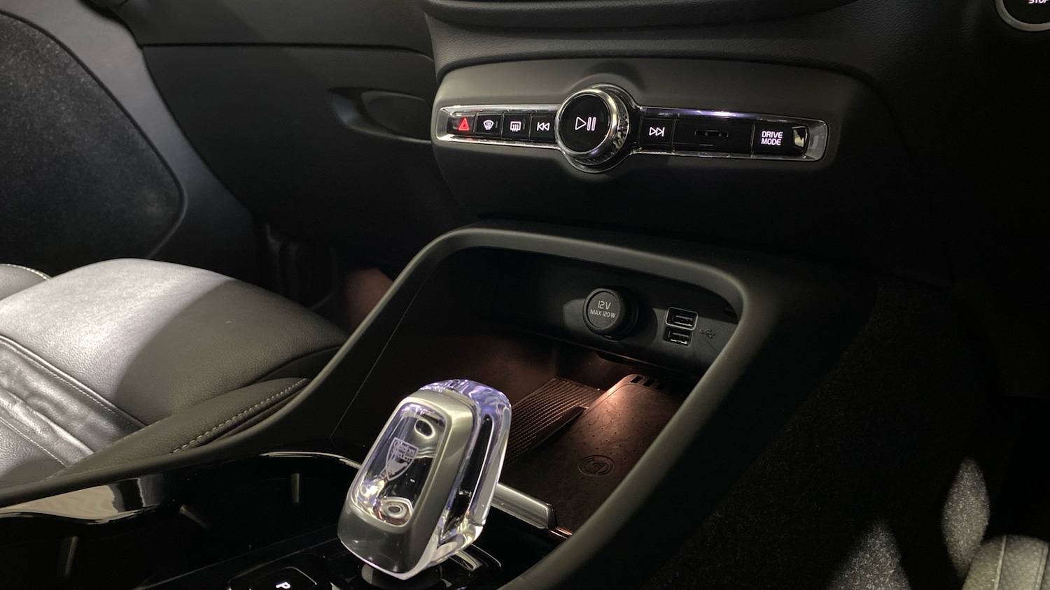 Used Volvo XC40 2021 for sale - 76545185: Photo 14