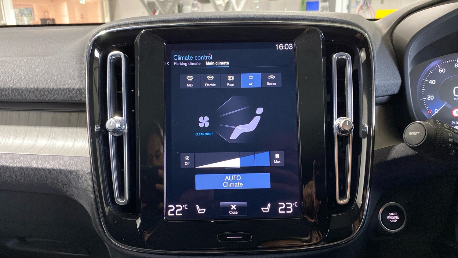 Used Volvo XC40 2021 for sale - 76545185: Photo 29