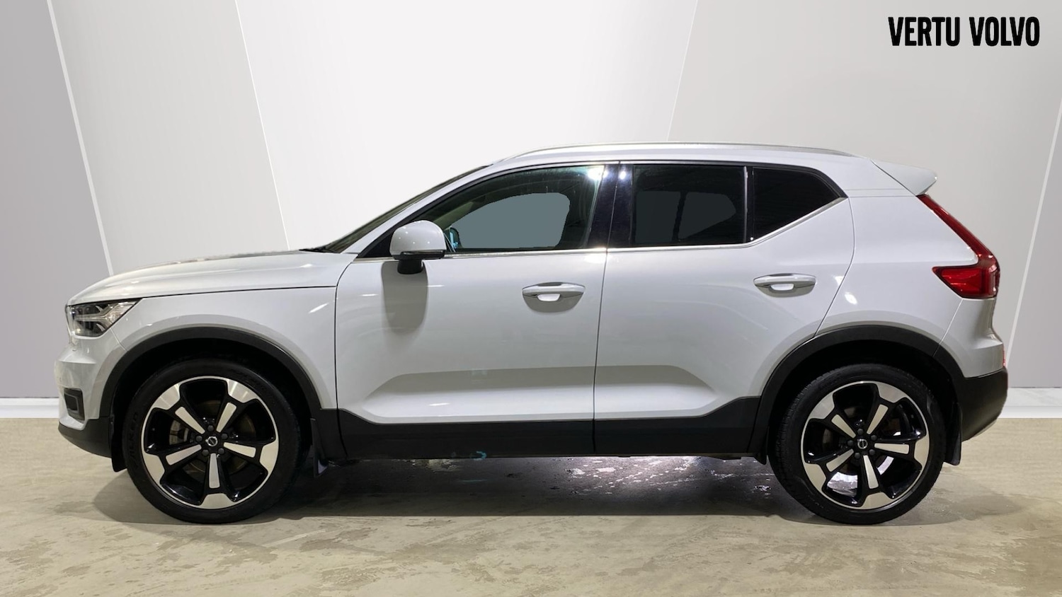 Used Volvo XC40 2021 for sale - 76545185: Photo 8