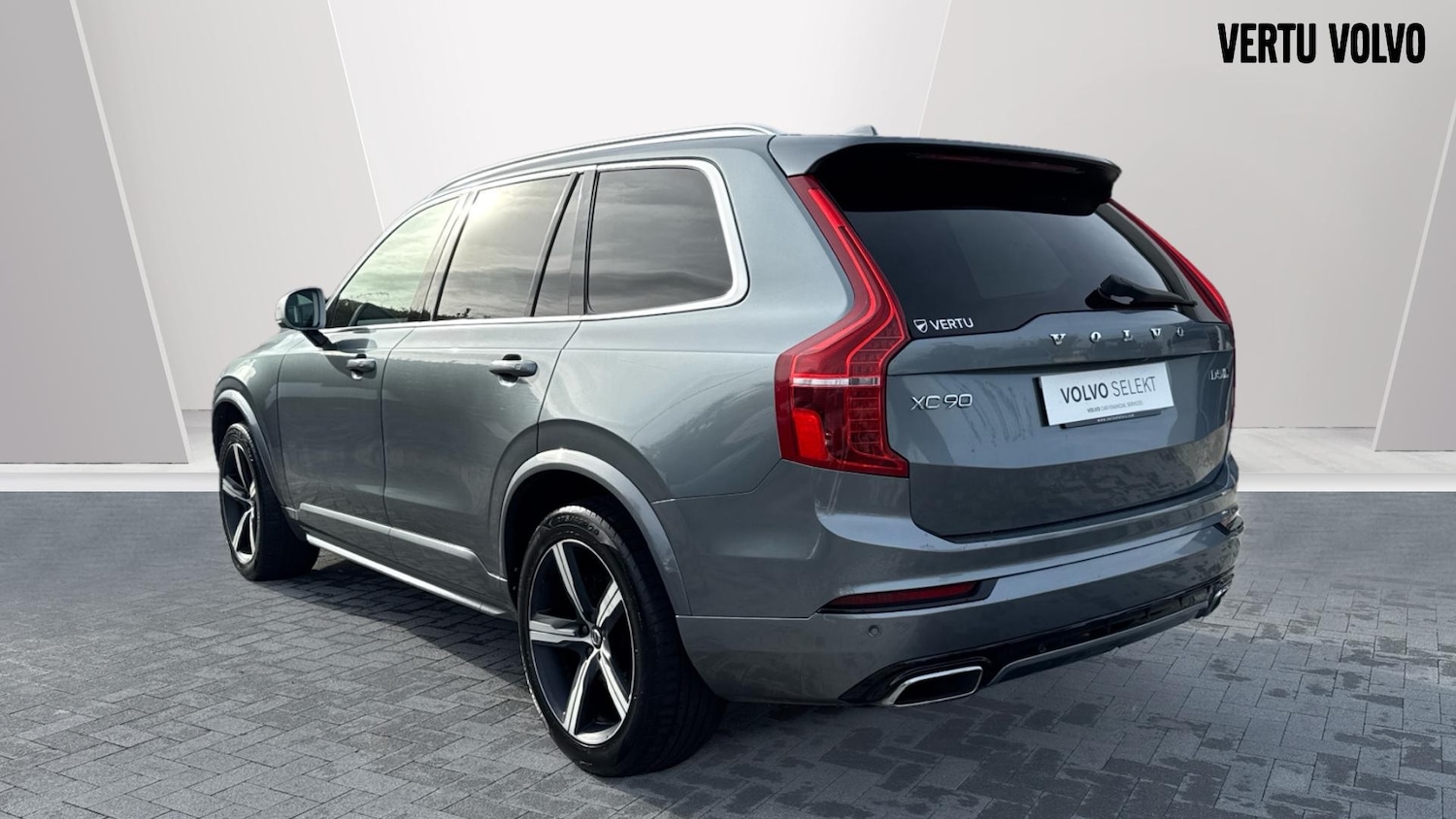 Used Volvo XC90 2018 for sale - 76570908: Photo 2