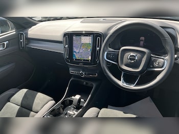 Used Volvo XC40 2024 for sale - 79161635: Photo