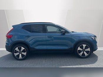 Used Volvo XC40 2023 for sale - 79239724: Photo