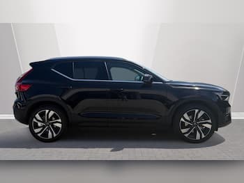 Used Volvo XC40 2026 for sale - 79655980: Photo