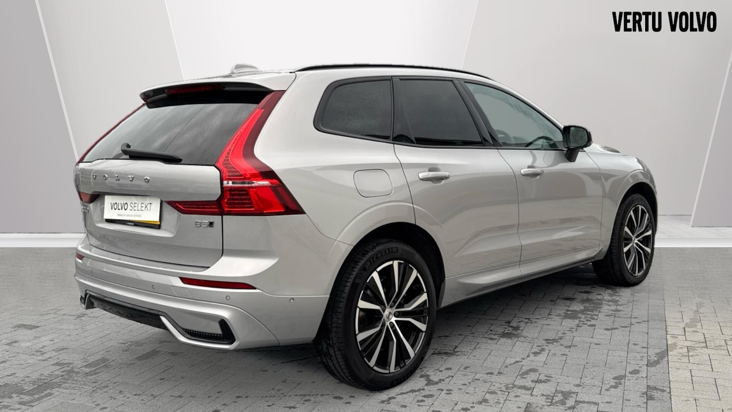 Used Volvo XC60 2023 for sale - 76494393: Photo 7