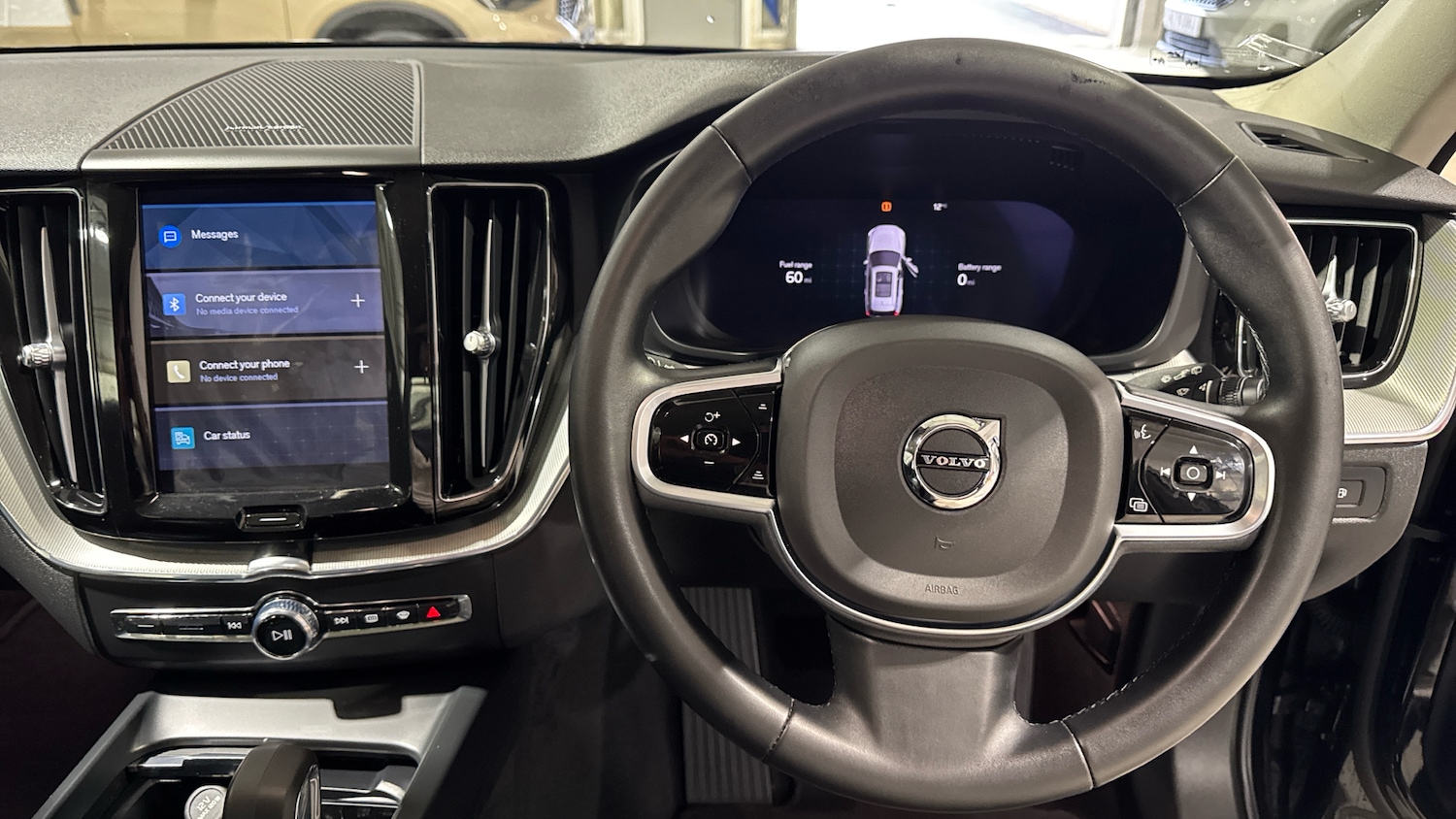 Used Volvo XC60 2023 for sale - 77003213: Photo 10