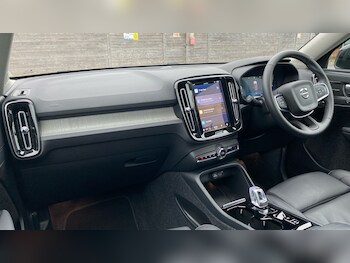 Used Volvo XC40 2024 for sale - 77417339: Photo