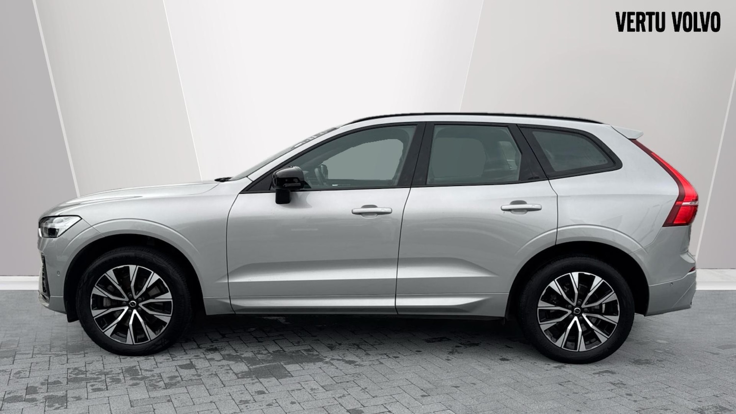 Used Volvo XC60 2022 for sale - 76493736: Photo 8