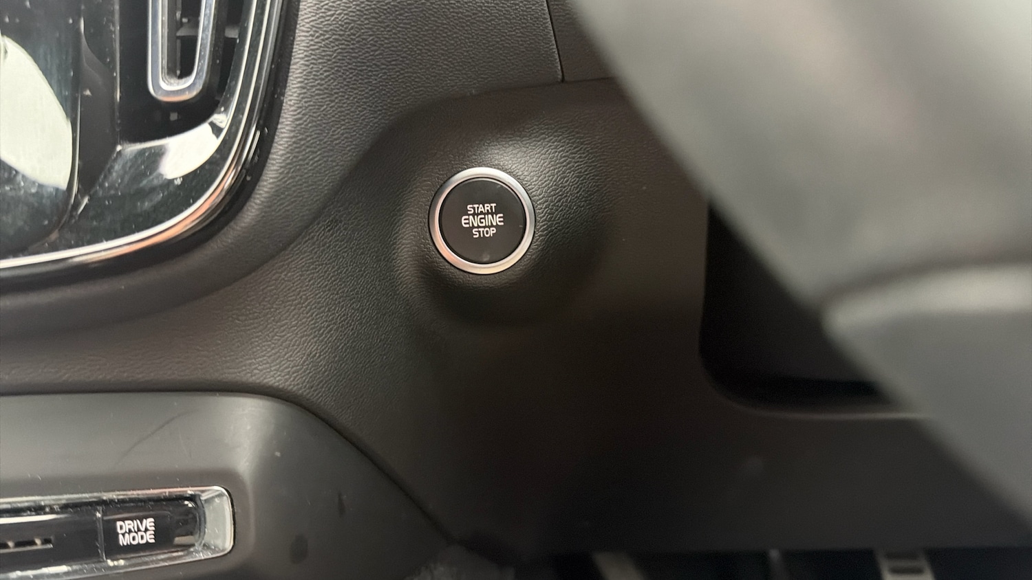 Used Volvo XC40 2021 for sale - 77732282: Photo 27