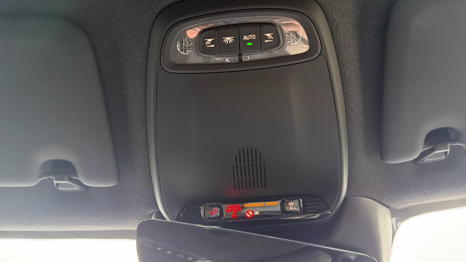 Used Volvo XC40 2021 for sale - 77732282: Photo 28