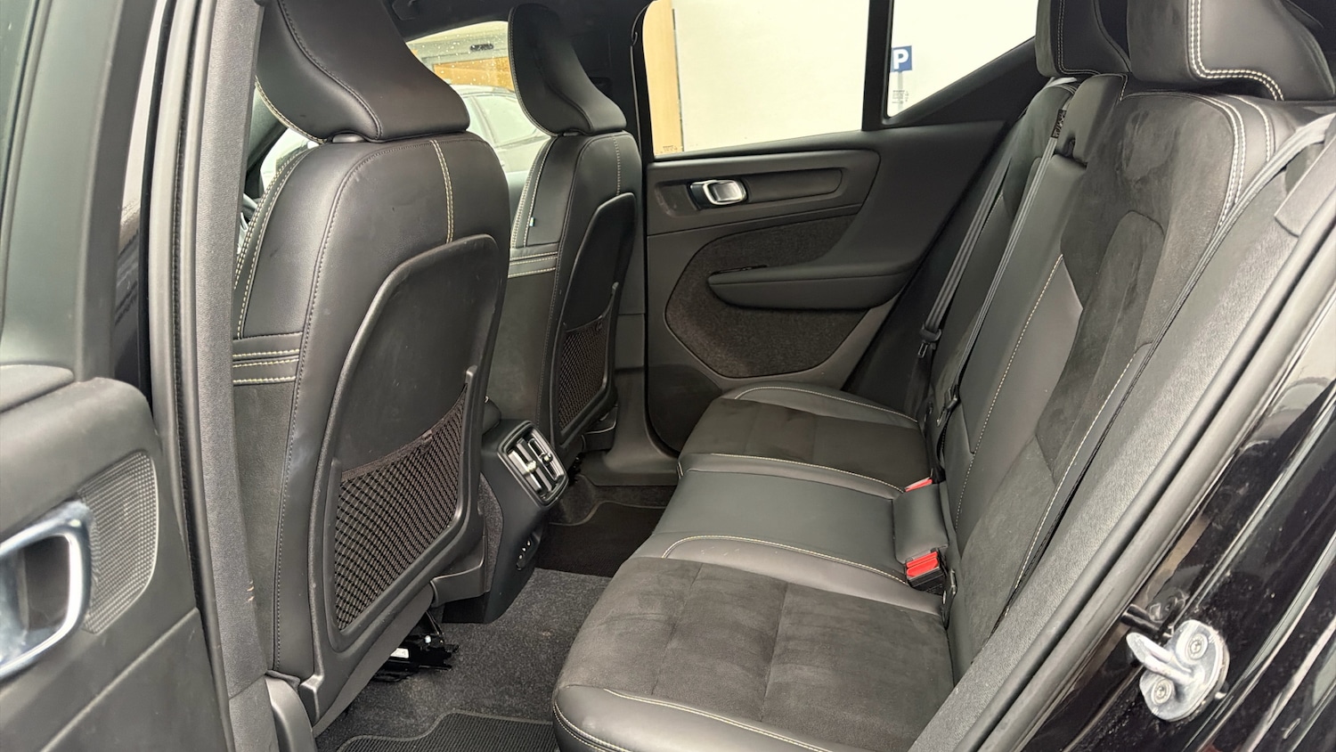 Used Volvo XC40 2021 for sale - 77732282: Photo 33