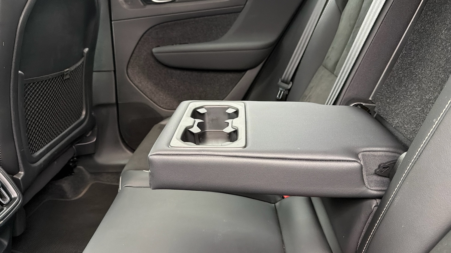 Used Volvo XC40 2021 for sale - 77732282: Photo 34