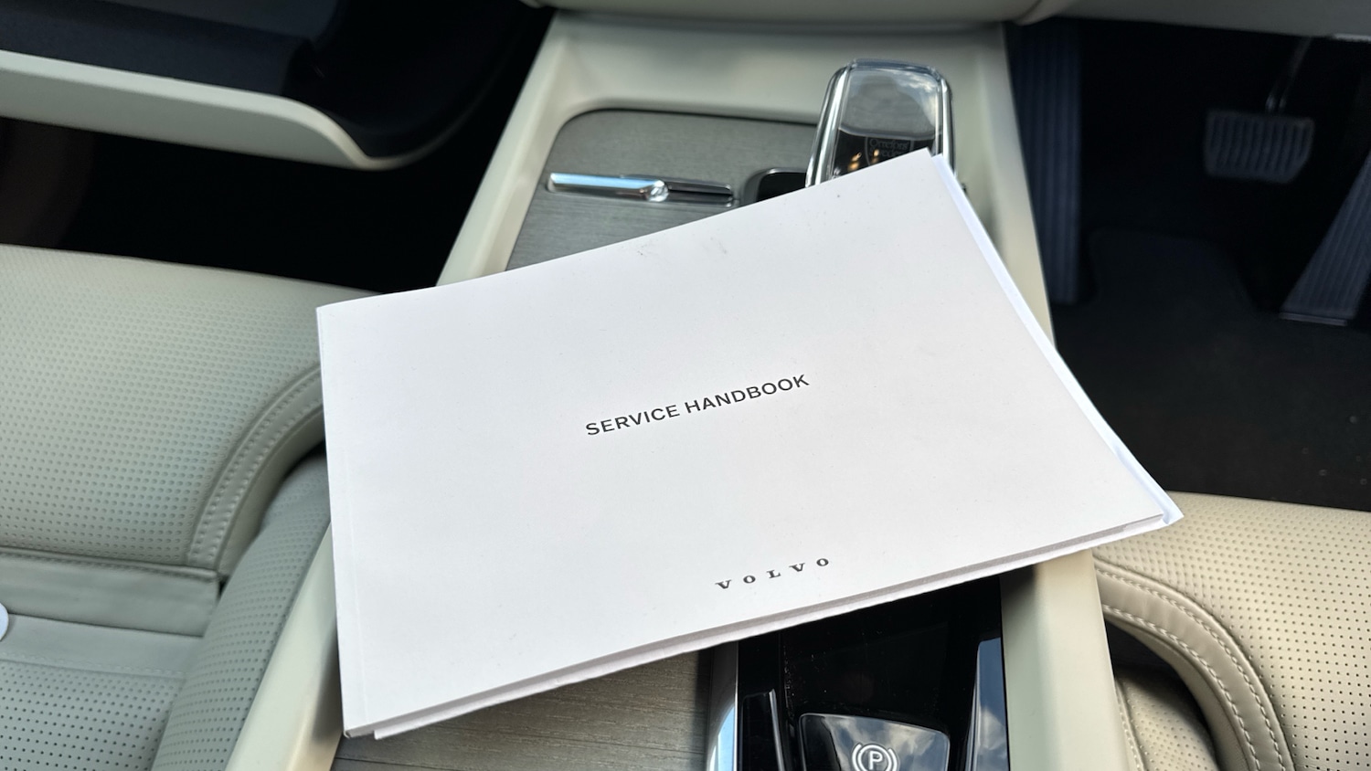 Used Volvo XC60 2024 for sale - 77802261: Photo 14