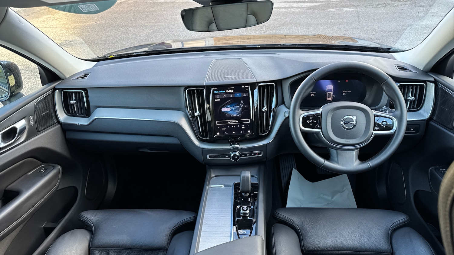 Used Volvo XC60 2025 for sale - 76734926: Photo 5