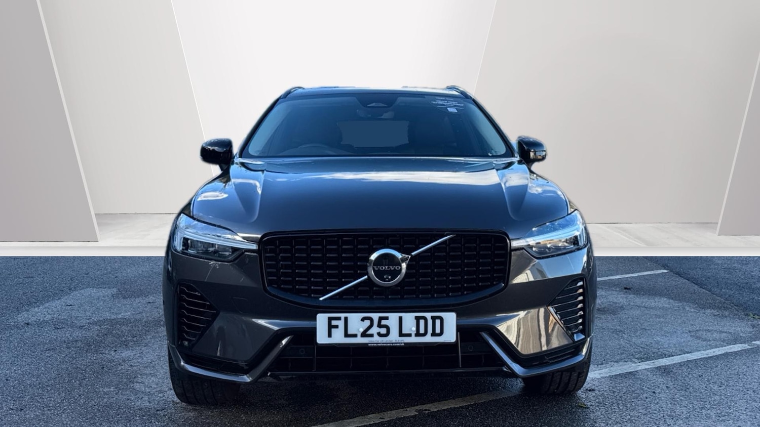 Used Volvo XC60 2025 for sale - 76734926: Photo 8