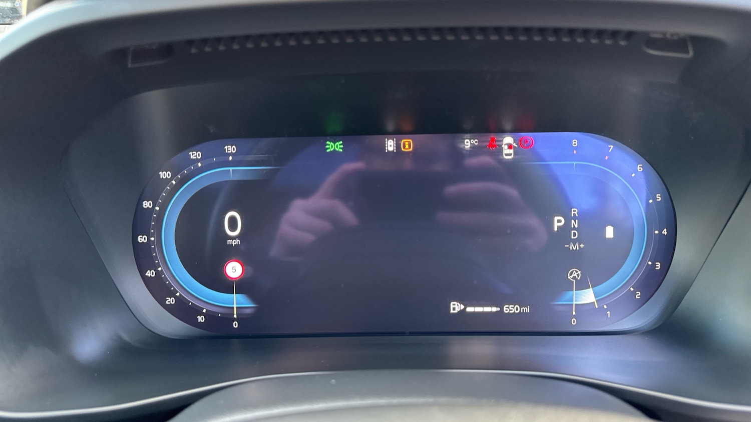 Used Volvo XC40 2025 for sale - 76741040: Photo 11