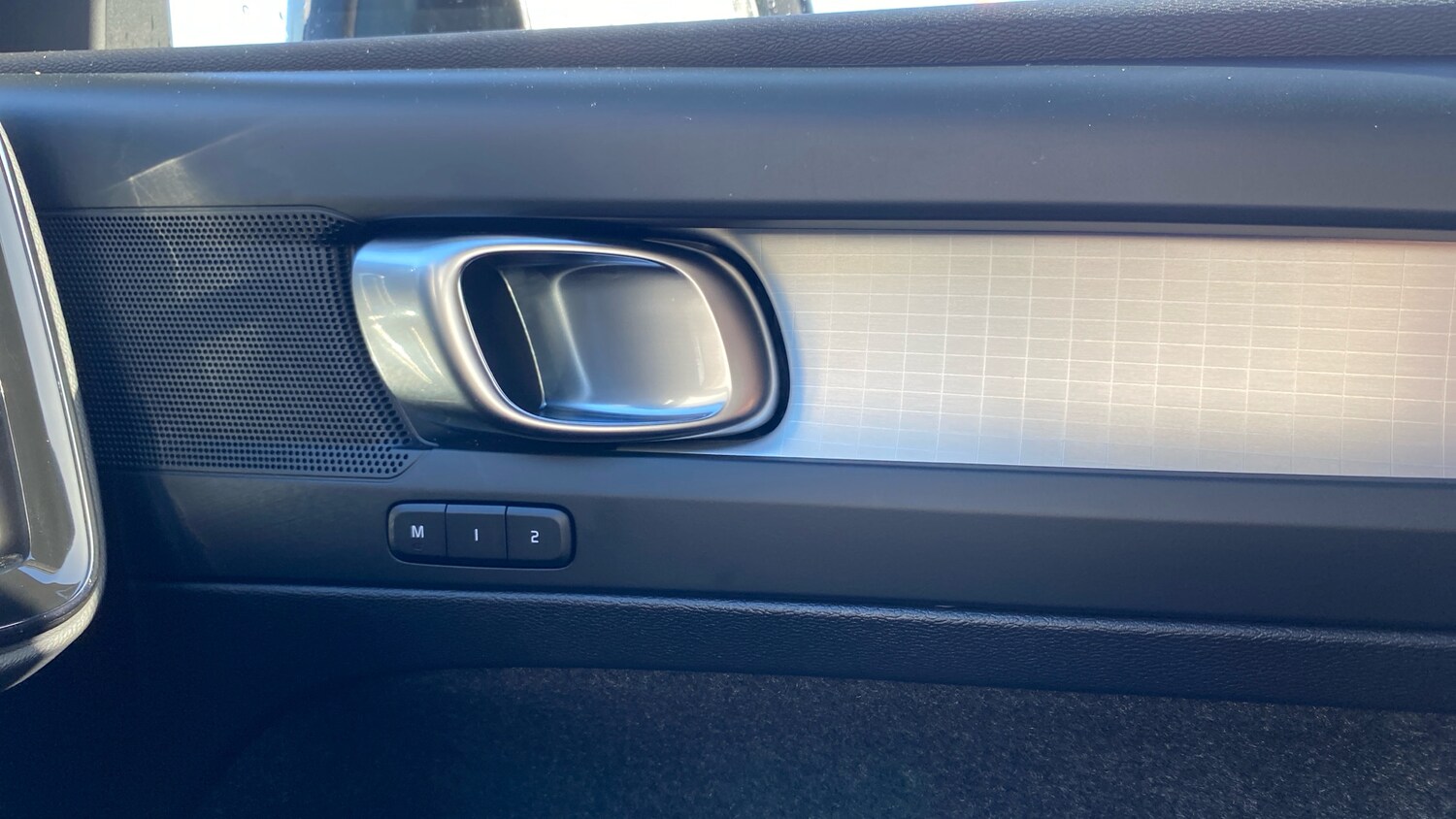 Used Volvo XC40 2025 for sale - 76542750: Photo 15