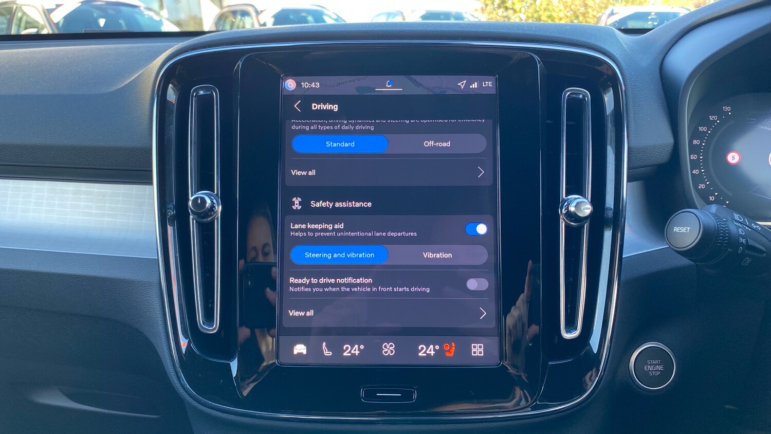 Used Volvo XC40 2025 for sale - 76542750: Photo 29